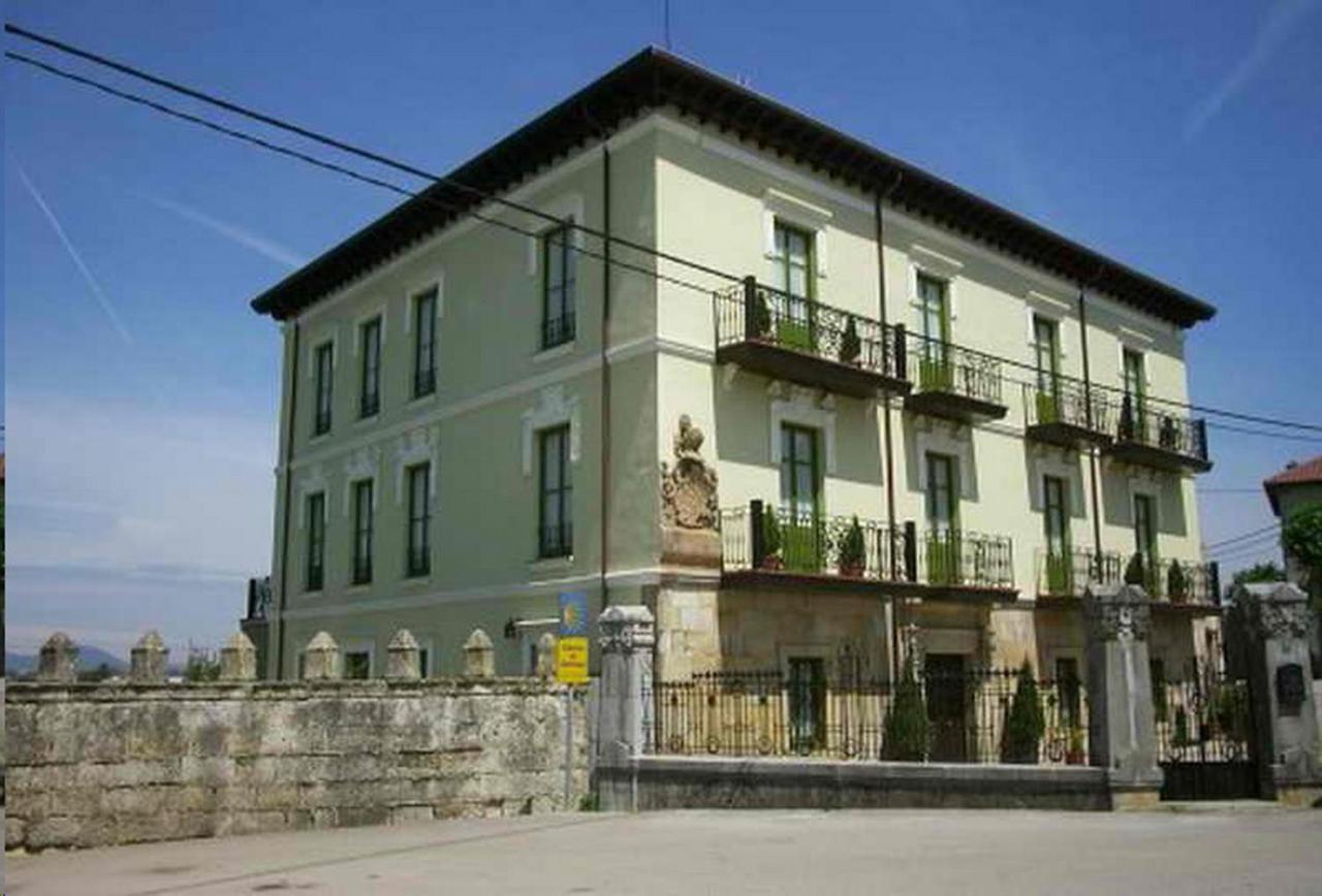 Hotel Posada Casa De Valle à Colindres Extérieur photo